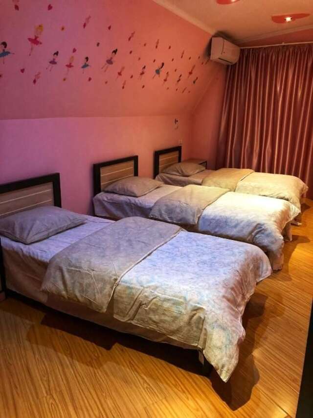 Проживание в семье 哈哈之家 Тбилиси-51